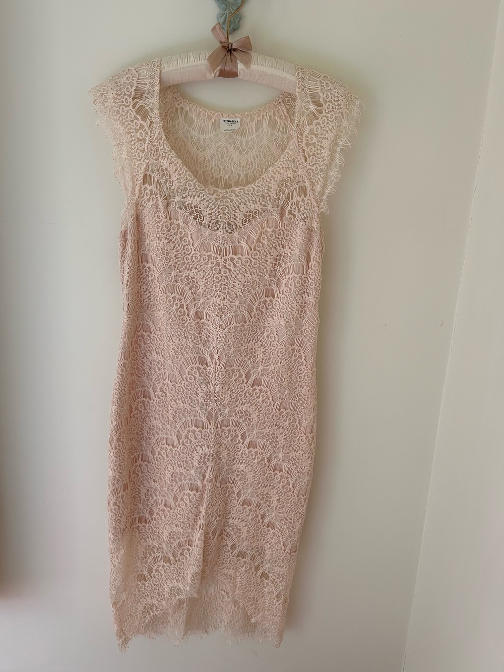 Free People Intimately “Peek a Boo” Cream Lace Midi Dress 
Size: Medium 
EUC